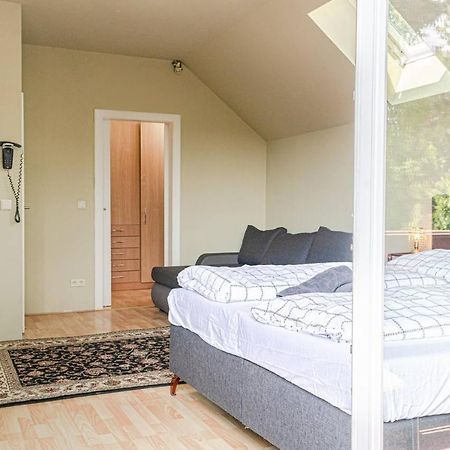 Cozy Room In Amazing House Відень Екстер'єр фото